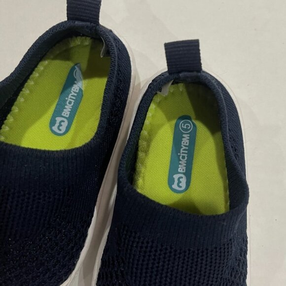 Saucony Baby Ride 6 Boys Size 5 Navy Blue LOT of 2 Leather Rubber Slip On Shoes - Picture 4 of 14